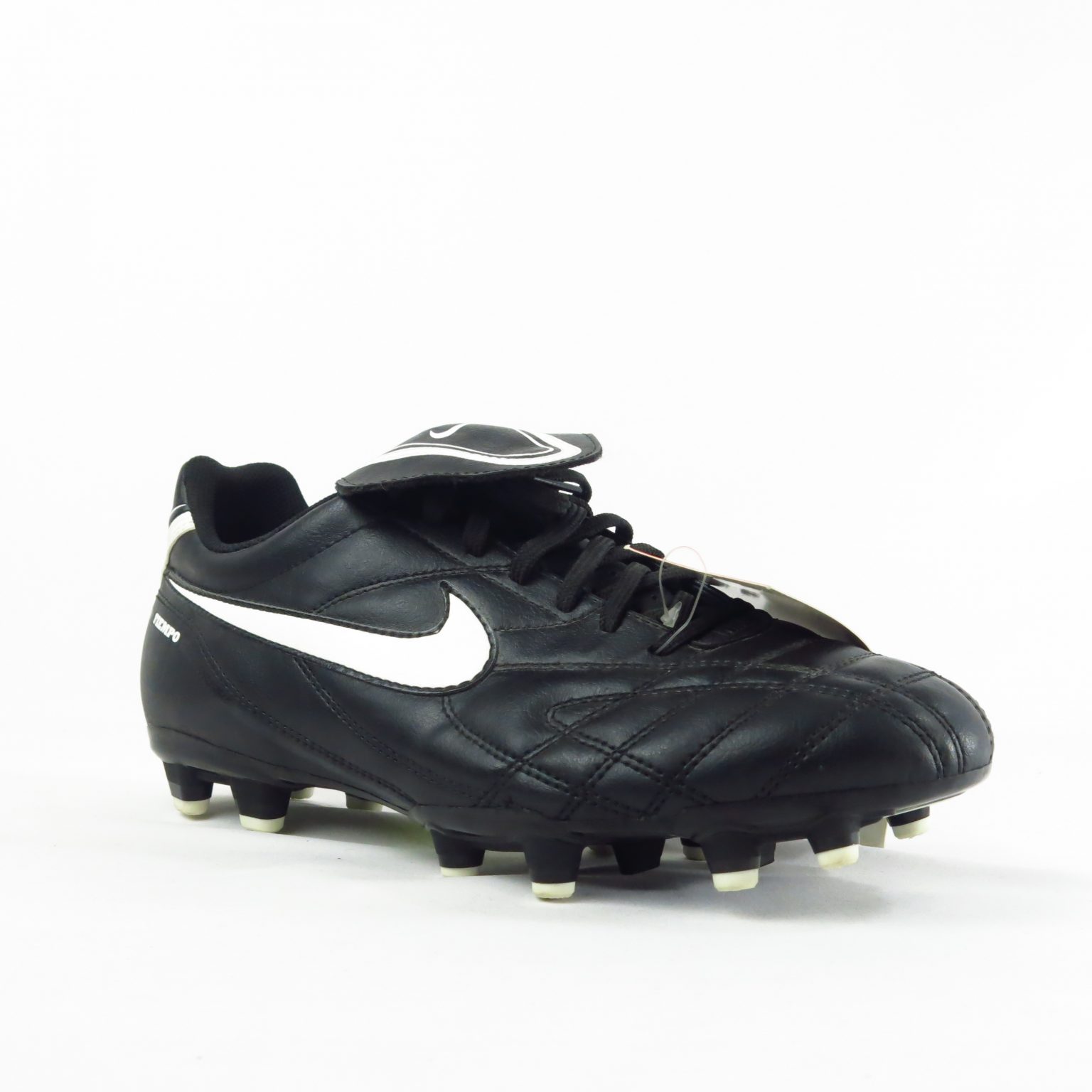 nike tiempo natural iii fg