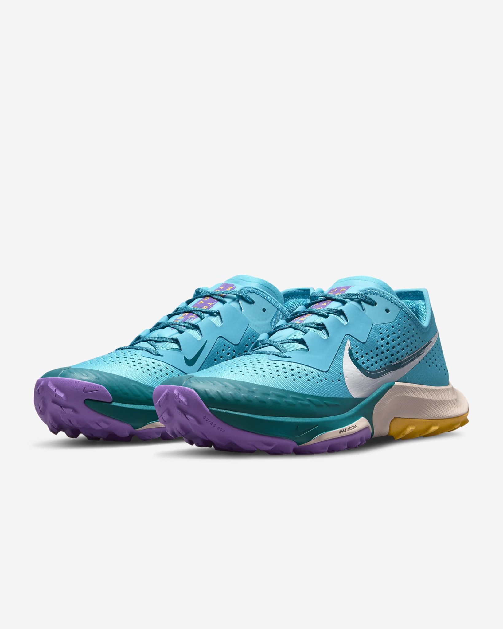 nike air zoom terra kiger 7 vs pegasus trail 3